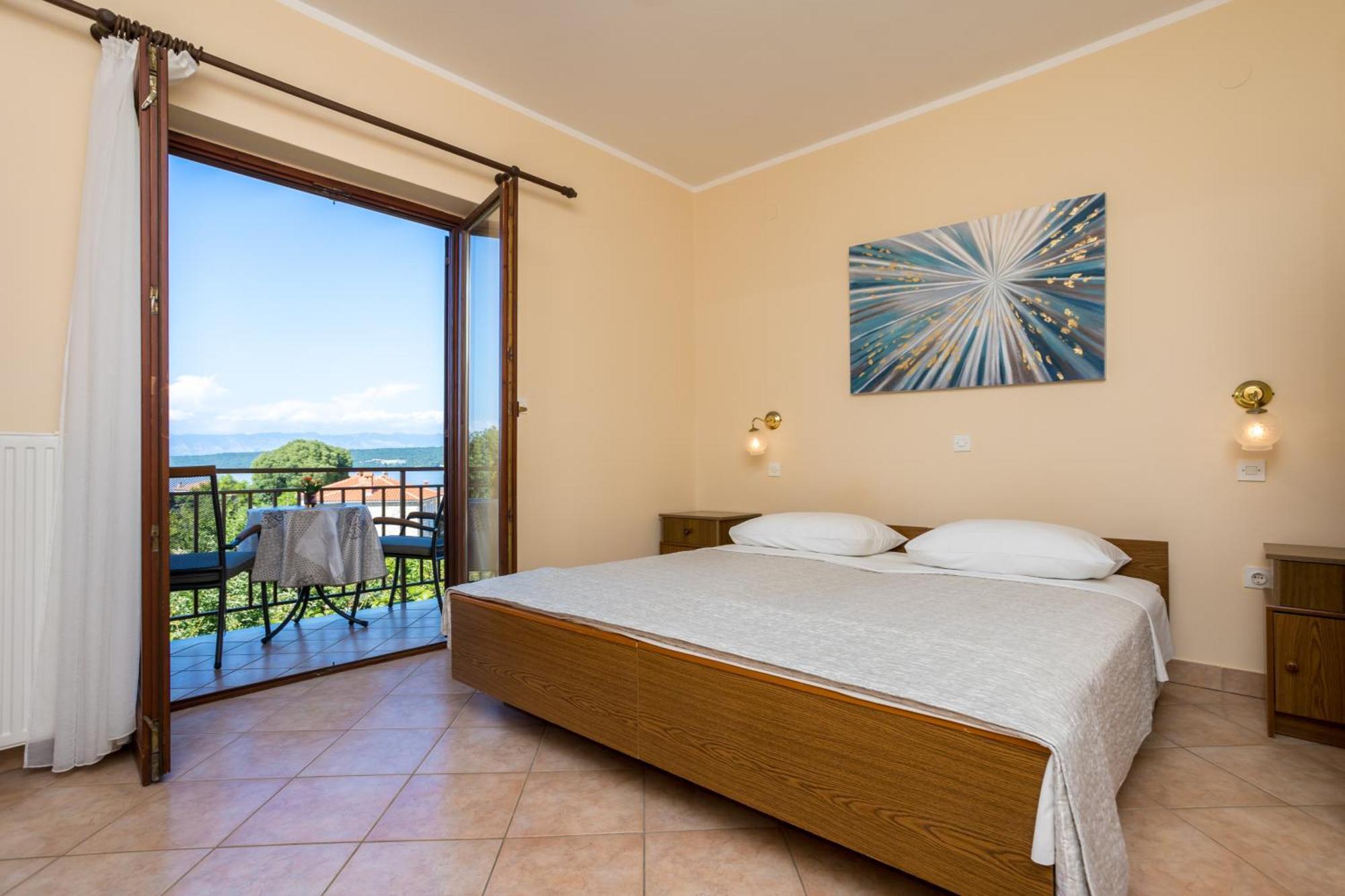 Apartments And Rooms Kod Keti Малинська Екстер'єр фото