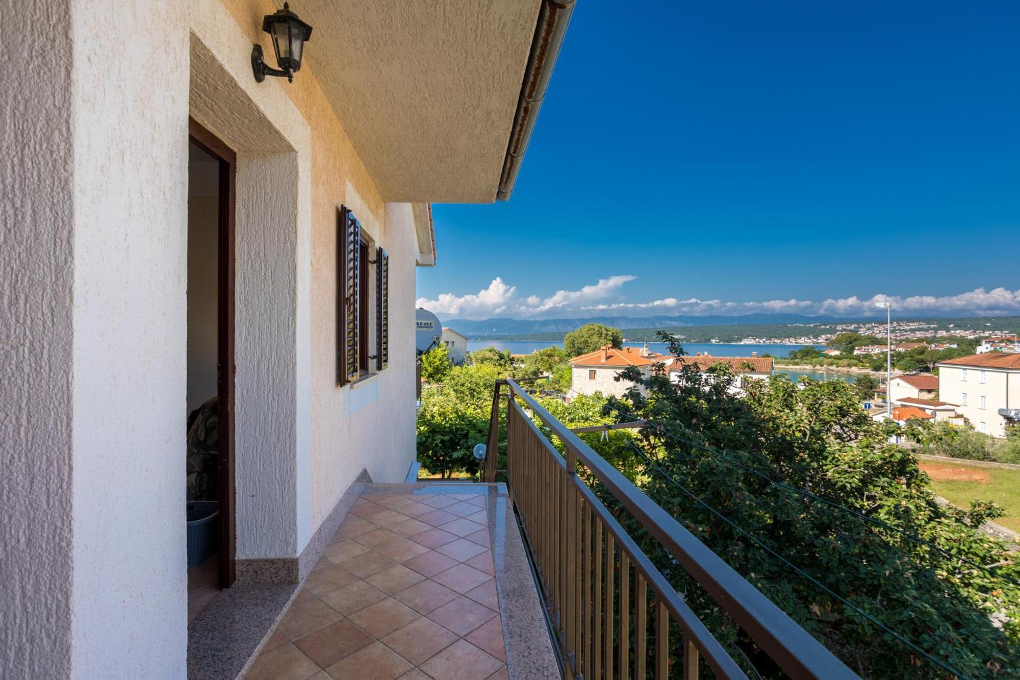 Apartments And Rooms Kod Keti Малинська Екстер'єр фото