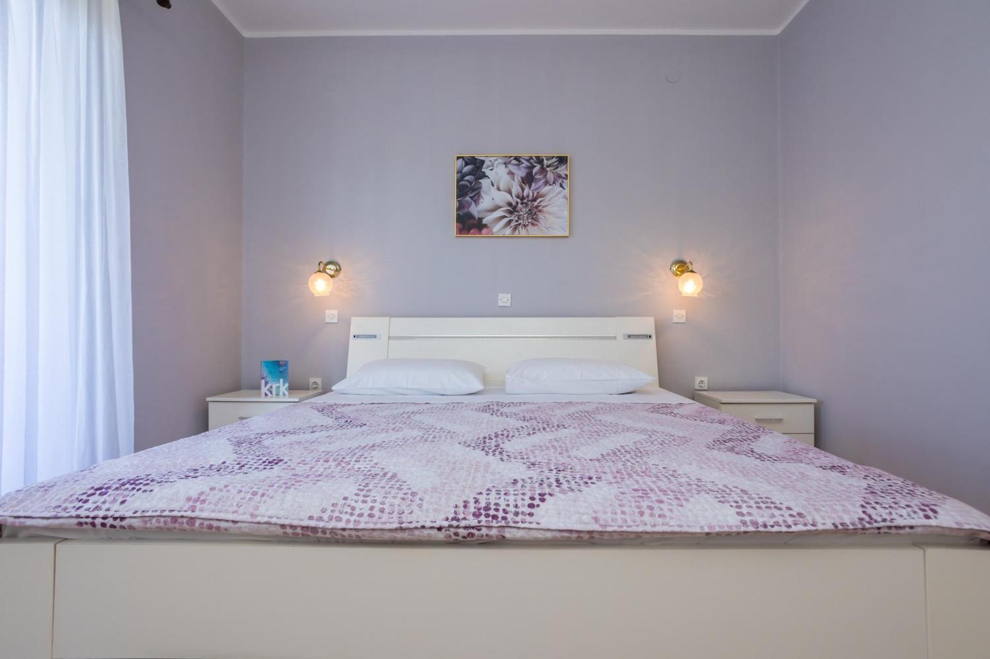 Apartments And Rooms Kod Keti Малинська Екстер'єр фото